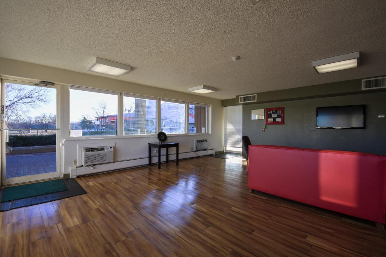 Hometowne Studios By Red Roof Denver - Lakewood West Bagian luar foto